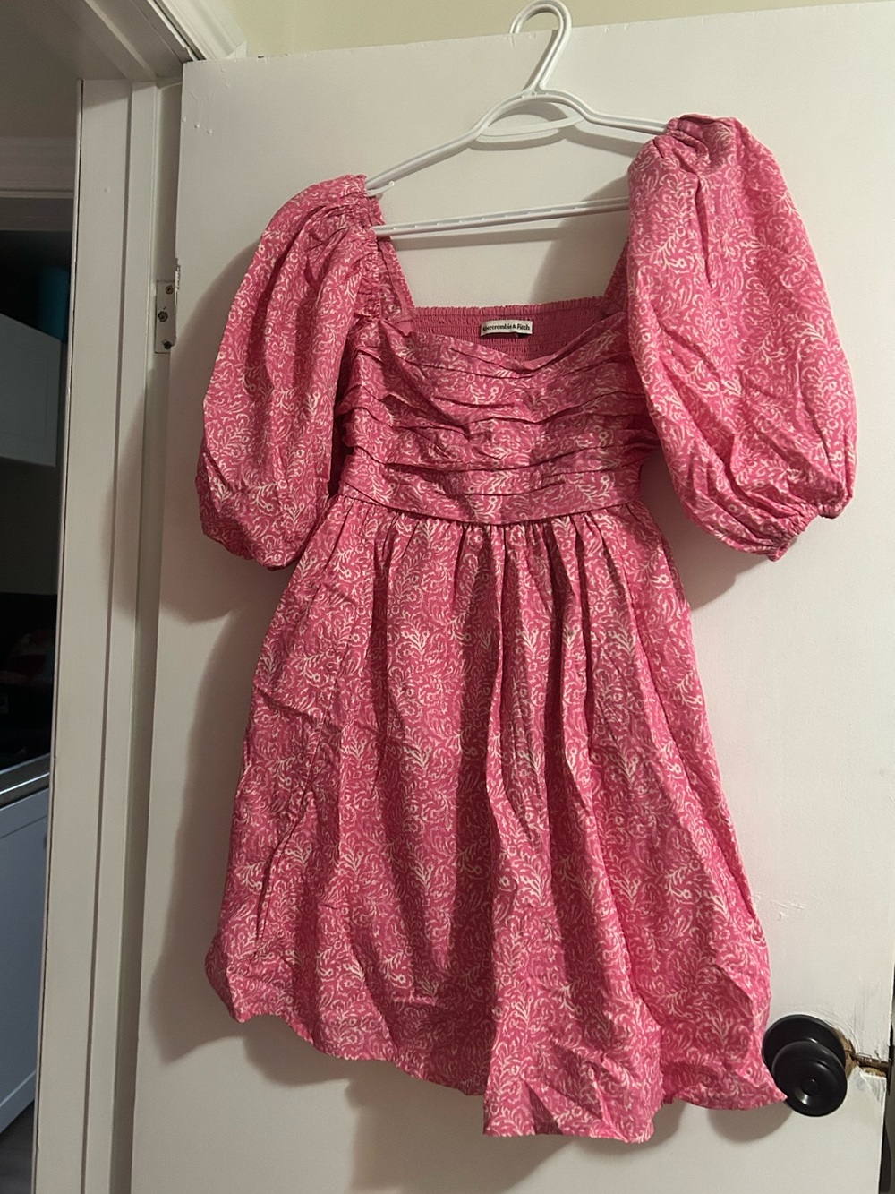 Abercrombie puff sleeve dress